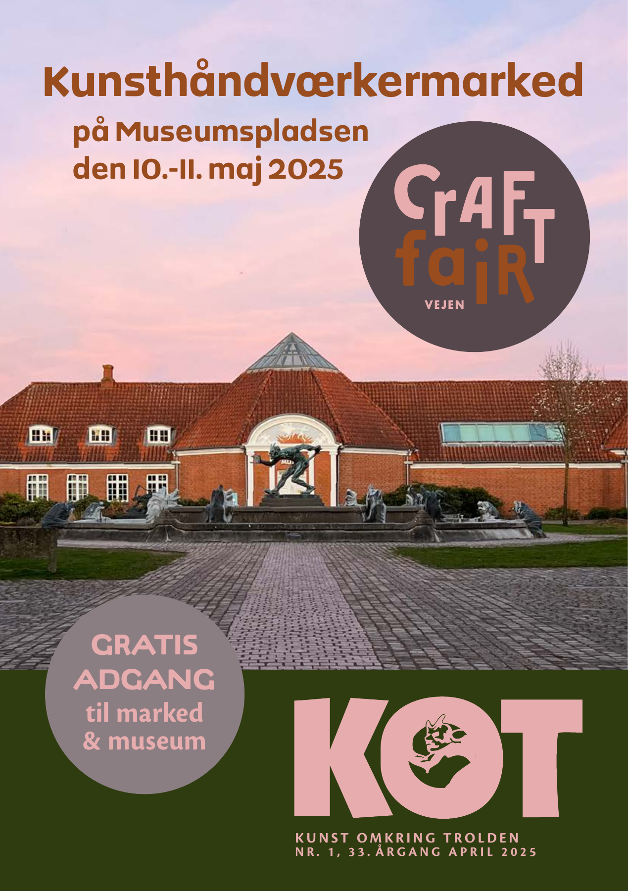 Den originale forside til KOT, nr. 1, april 2025, med Craft Fair Vejen på museumspladsen og bladets KOT-navnetræk.