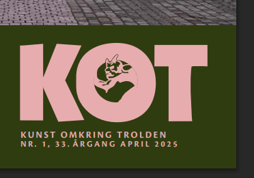 Udsnit af KOT-forsiden fra april 2025: bladets originale rosa KOT-navnetræk med trolden på mørkegrøn baggrund.